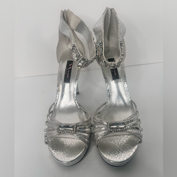 Nina Garima Silver Platform Heels Size 8.5US - Picture 1 of 13